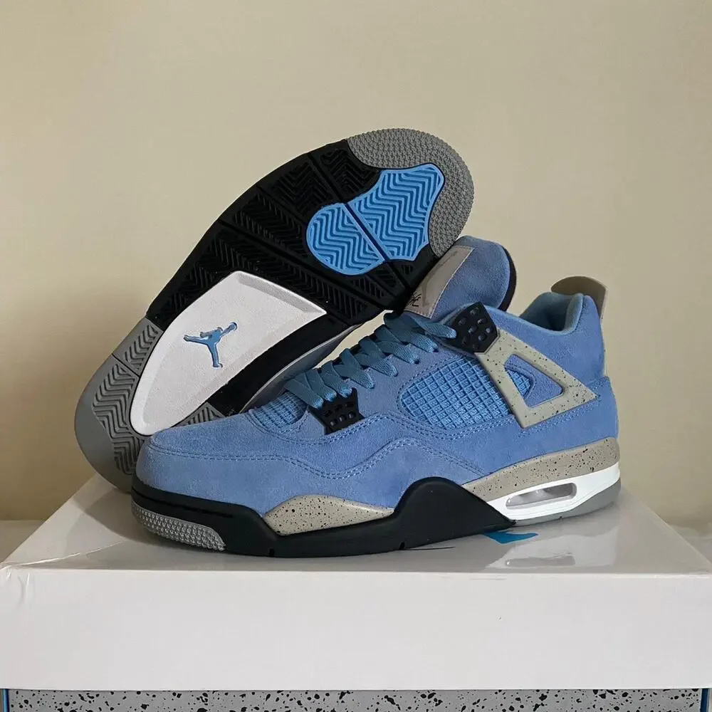 Jordan 4 retro University blue - size 11 M / 12.5 W US / 44 EU